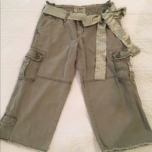 Vintage Abercrombie and Fitch Capri cargo pants