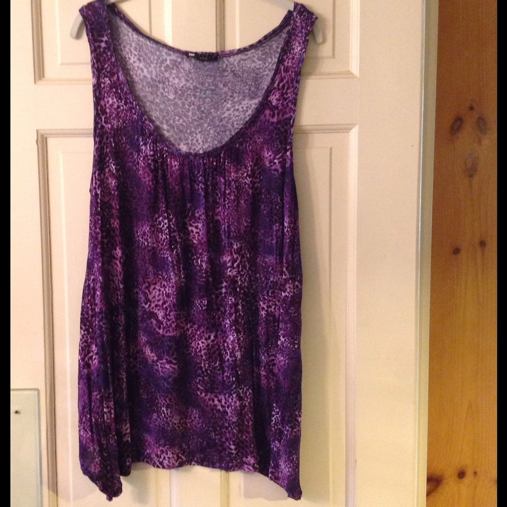 Carole Little purple animal print sleeveless tee