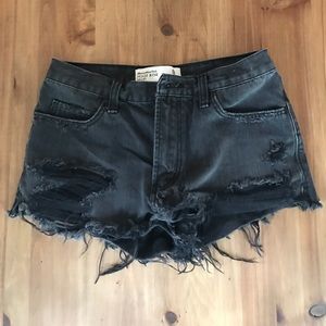 Abercrombie & Fitch Black short