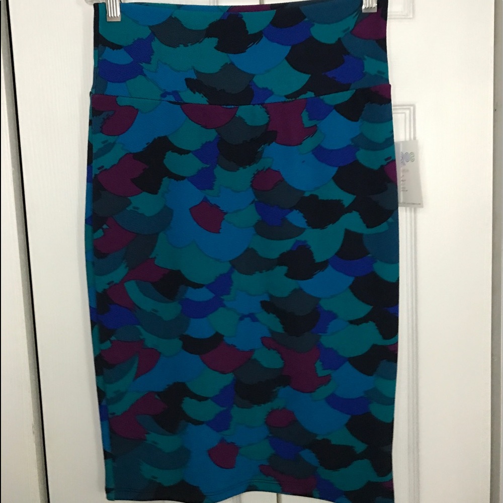 LuLaRoe Cassie Pencil skirt