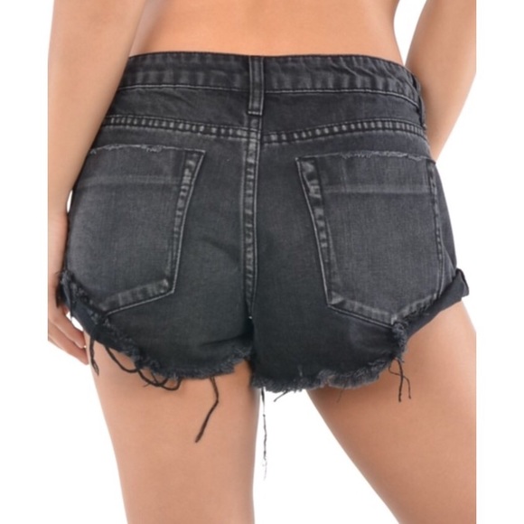 LAST1// New MIDNIGHT Black Denim Shorts - Picture 3 of 6
