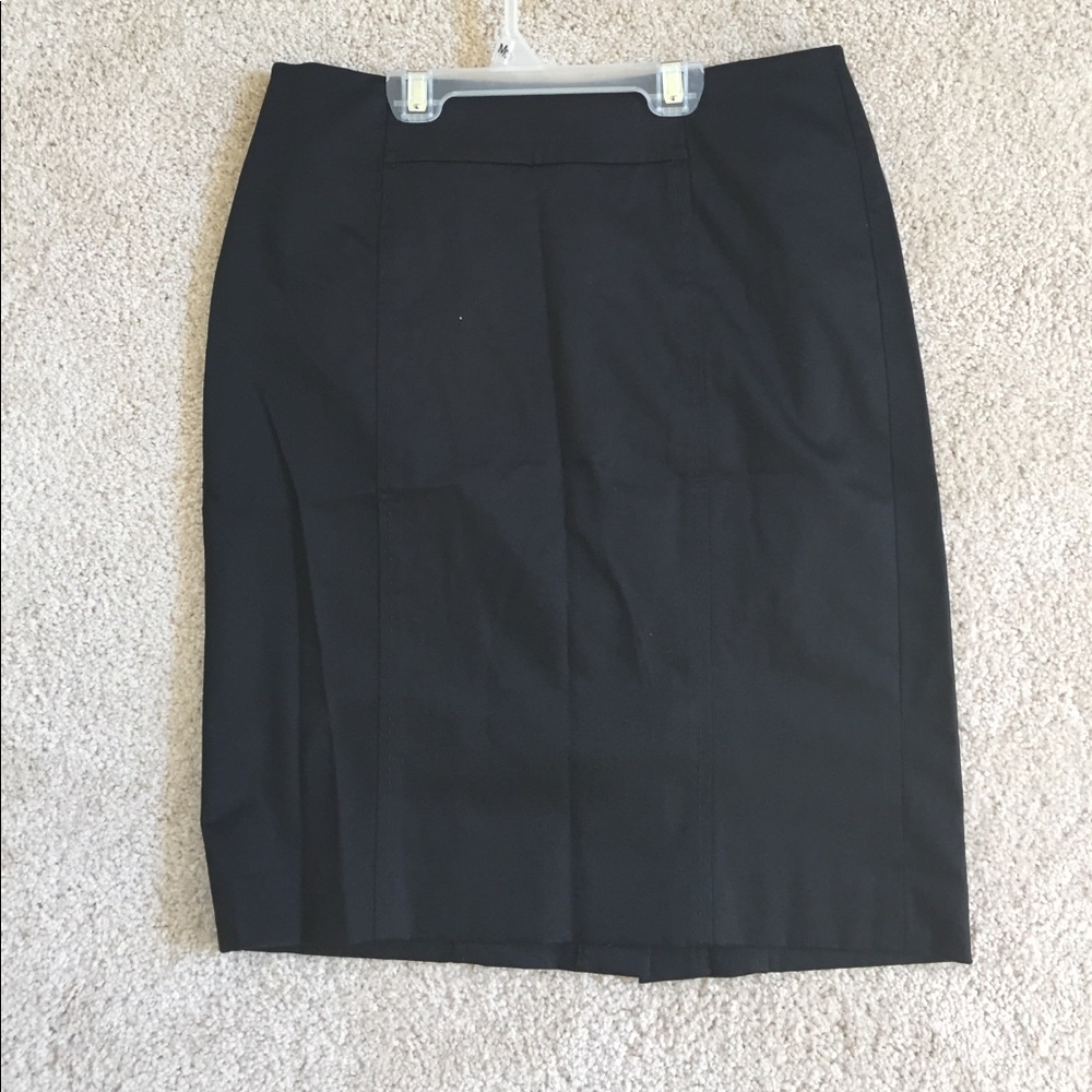 Loft pencil skirt