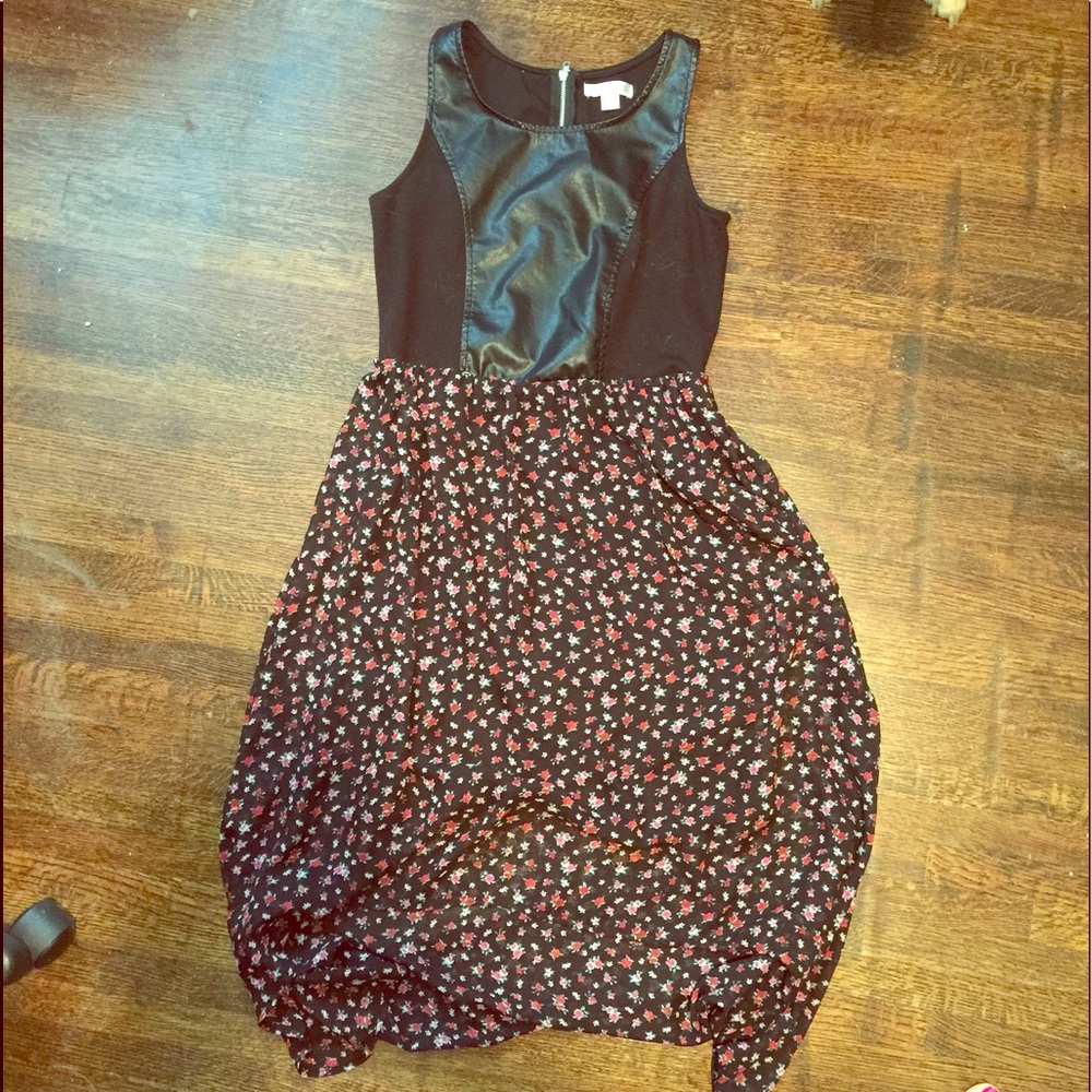 Girls Hi Low black floral dress