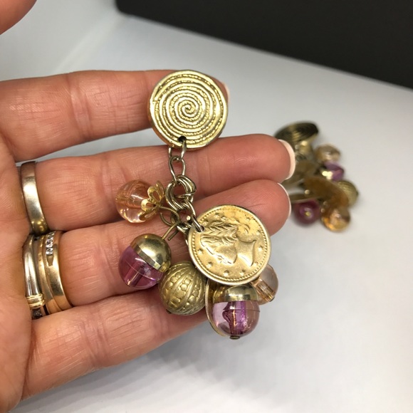 Vintage Jewelry - Vintage coin glass bauble clip earrings Vintage Jewelry - Vintage coin glass bauble clip earrings