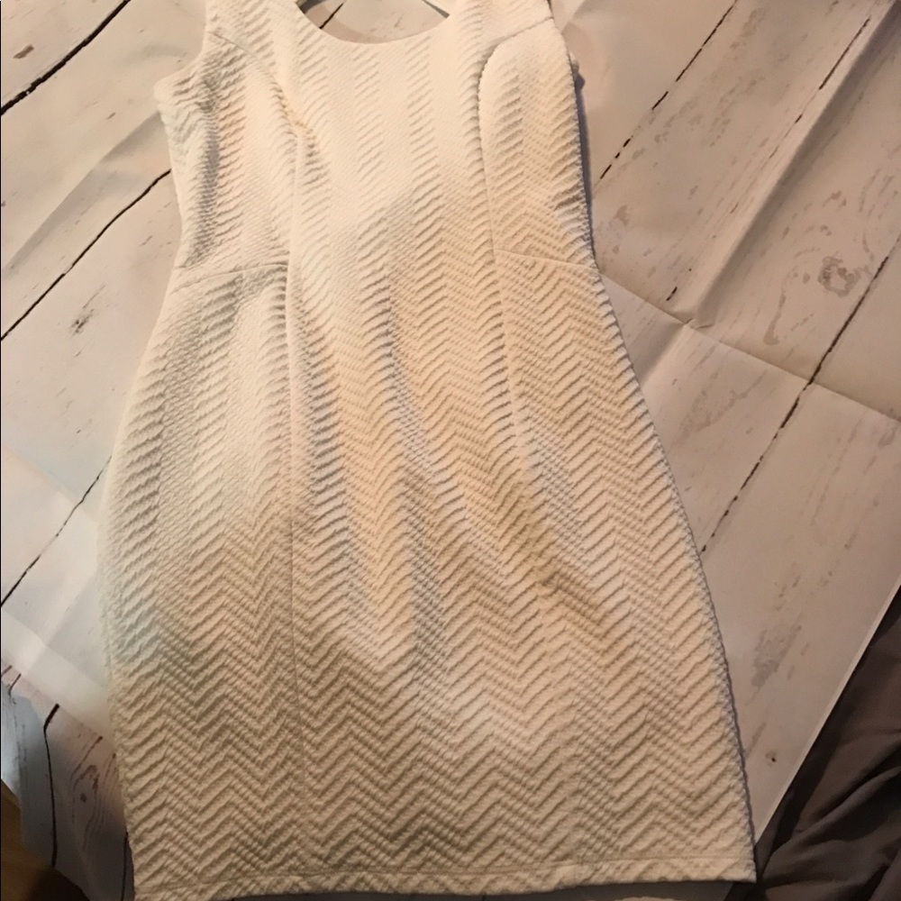 White dress 👗