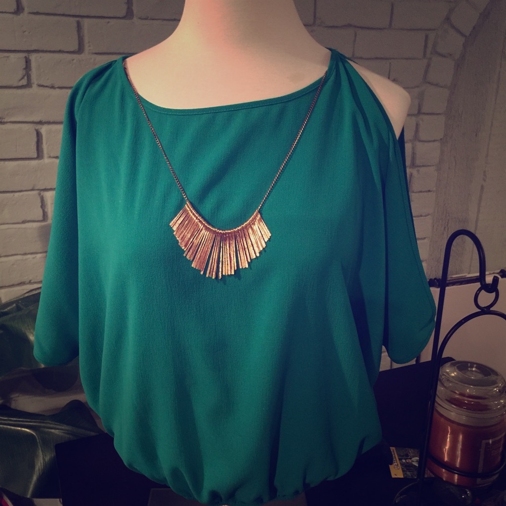 Deep green cold shoulder blouse with necklace