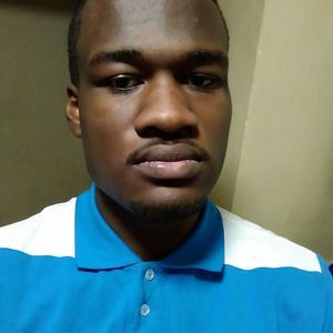 Meet your Posher, Devontae