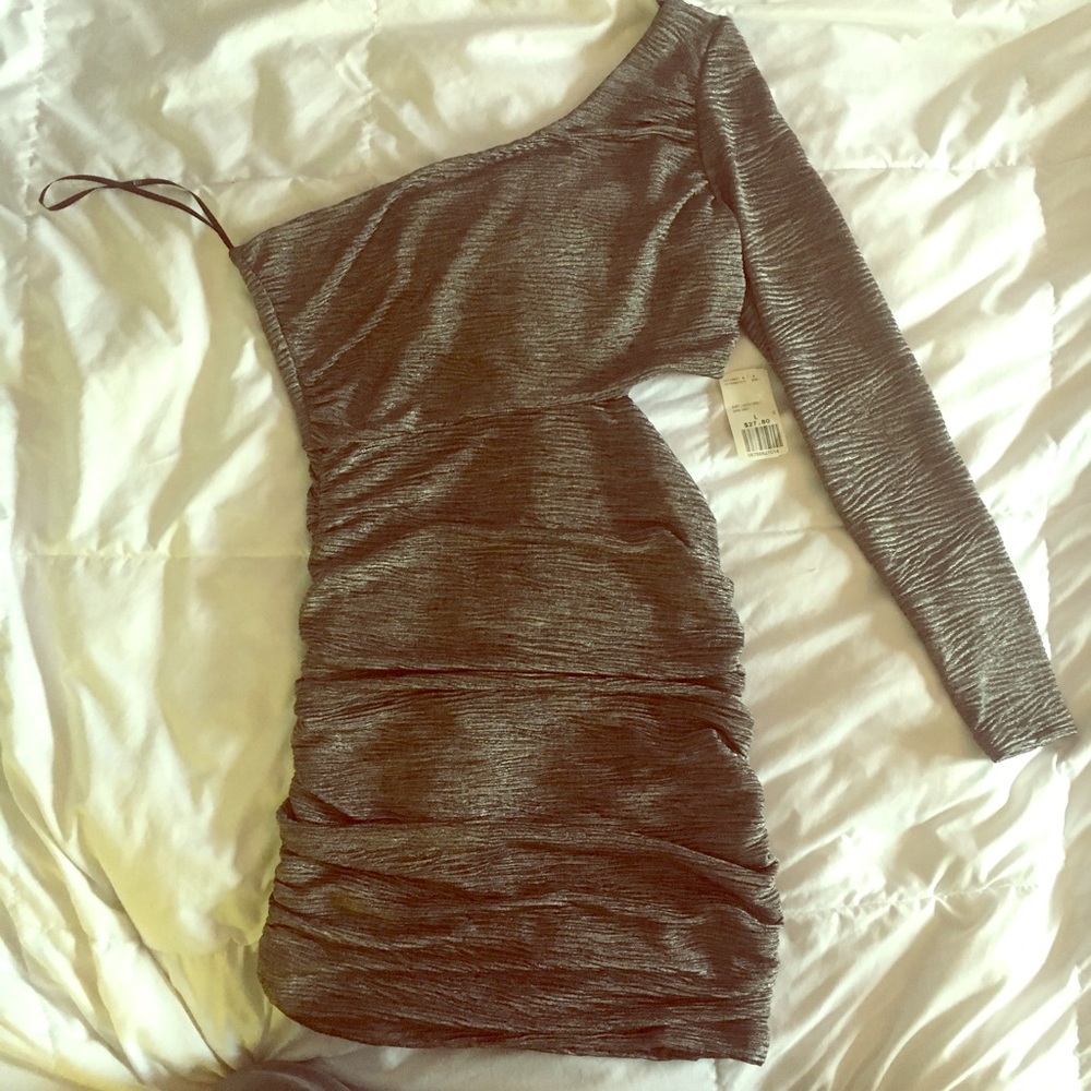 🔹SOLD🔹 ✨NWT✨ Cutout Dress