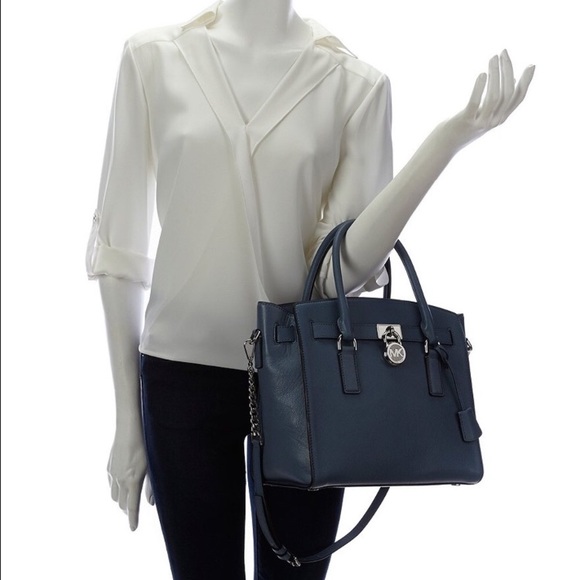 {Michael Kors} Large Satchel - Picture 1 of 6