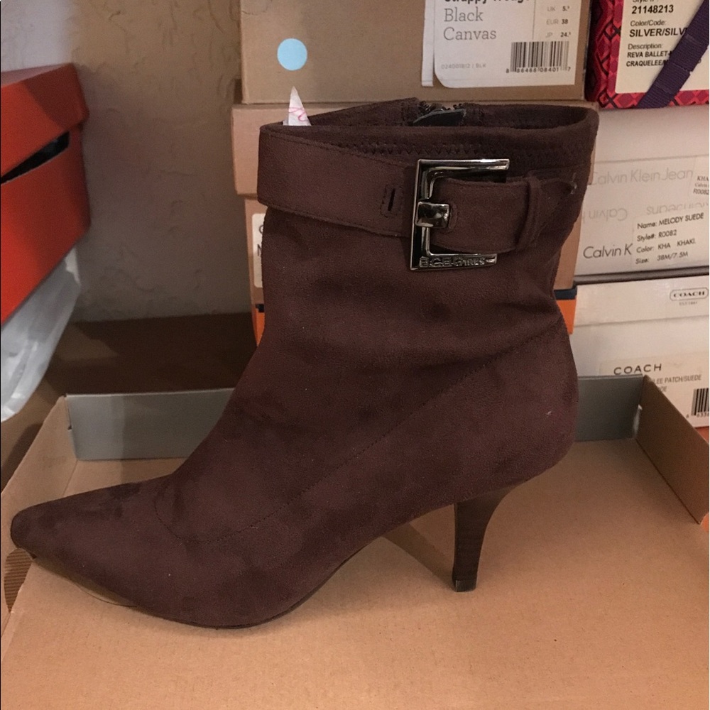 BRAND NEW BCBG BOOTIES