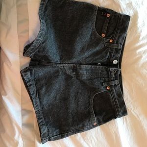 High-waisted guess shorts