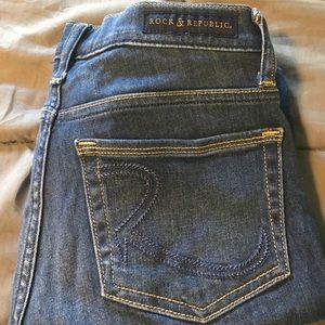 Medium blue wash Rock and Republic skinny jeans
