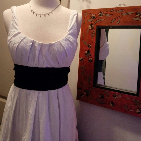 City Triangles Midi Sun Dress - Picture 2 of 4