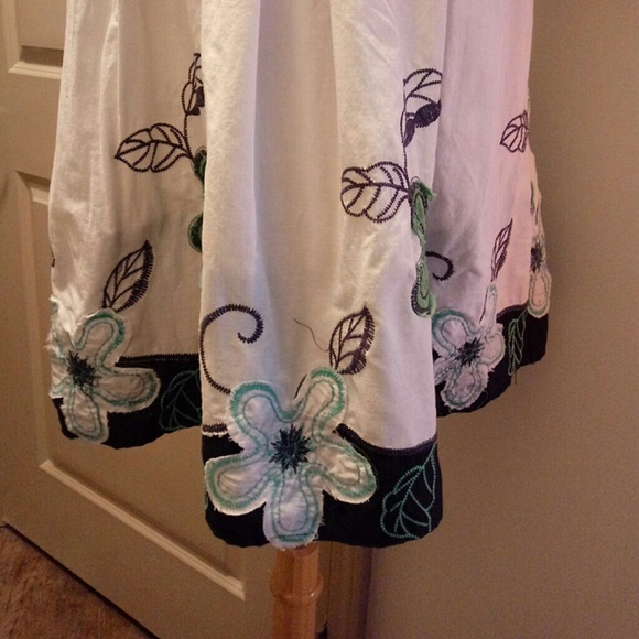 City Triangles Midi Sun Dress - Picture 3 of 4