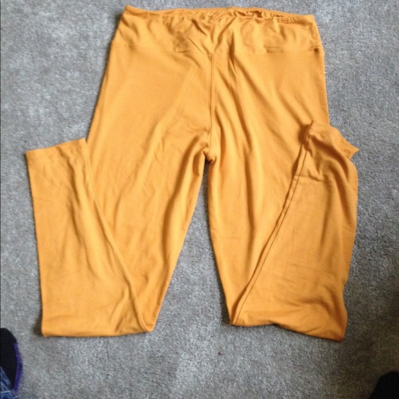 LuLaRoe Pants - Lularoe leggings TC apricot