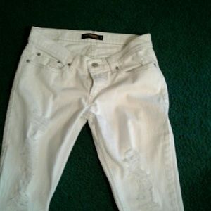 Levi 524 too superlow white distressed jeans 7M