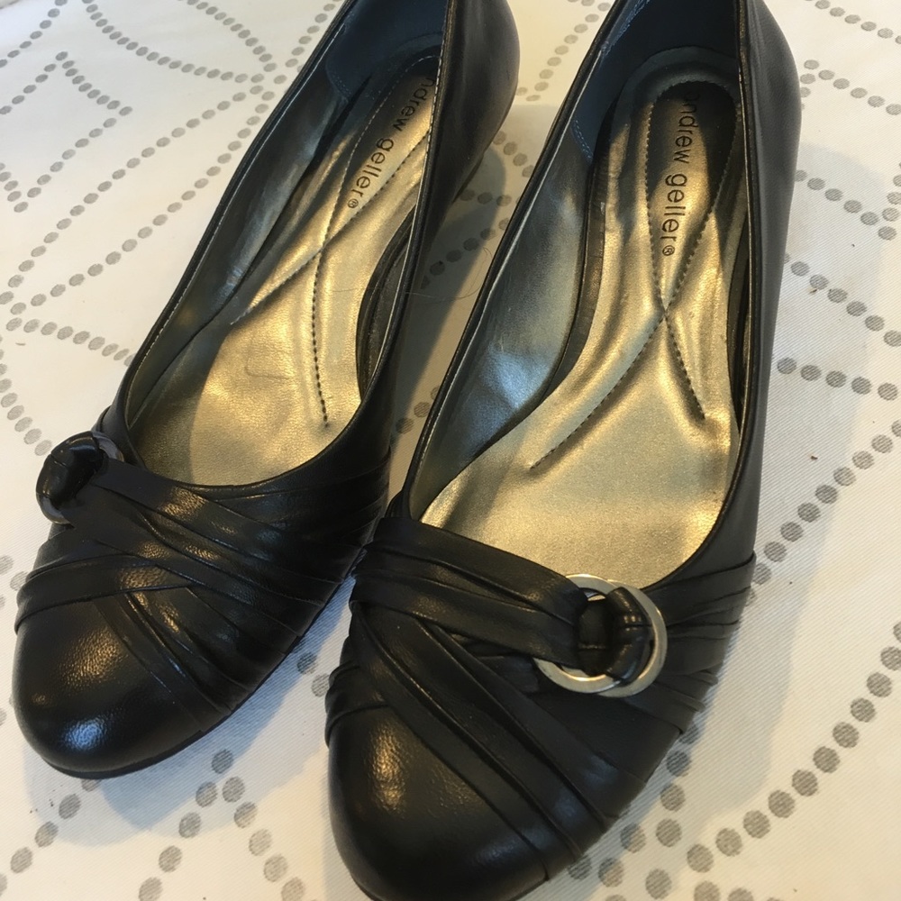 Black flats
