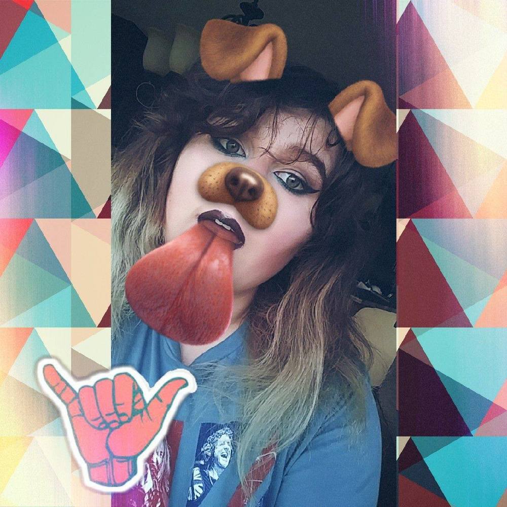 Meet your Posher, Brooke