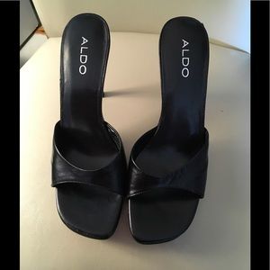 Aldo black heels size 8 preloved