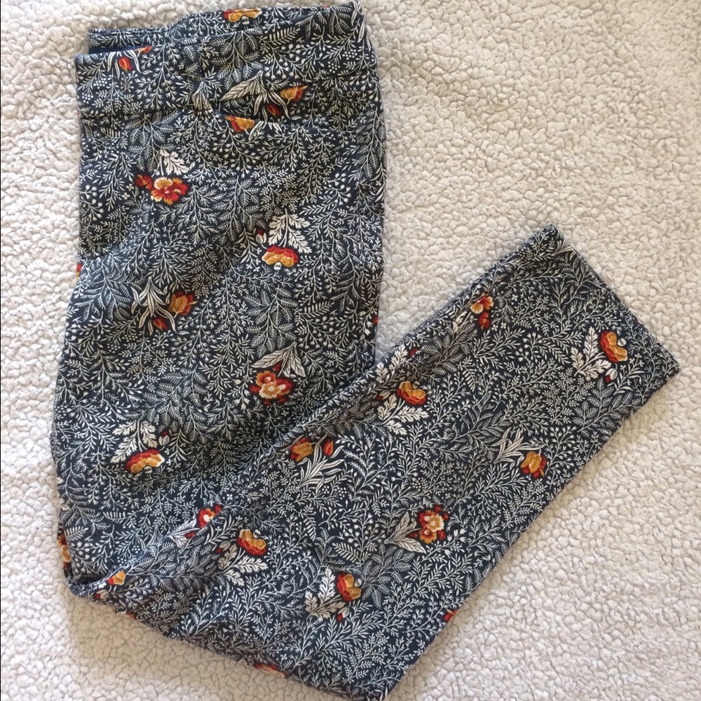 Old Navy Floral Pixie Pants