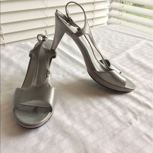 Womens shoes