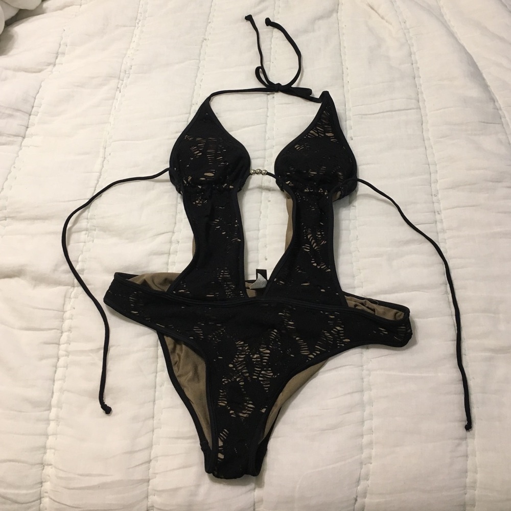 Guess one-piece cut out Swim Suit!