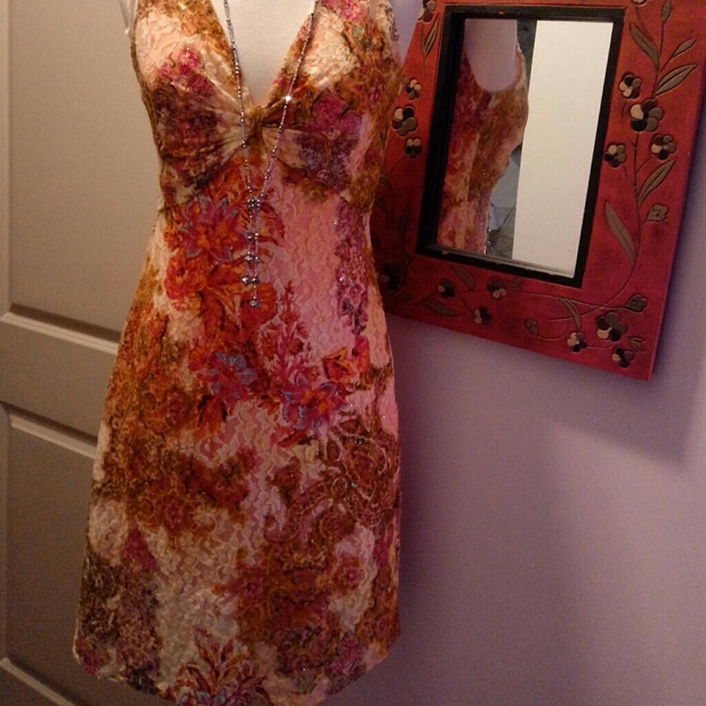 Muse Midi Dress
