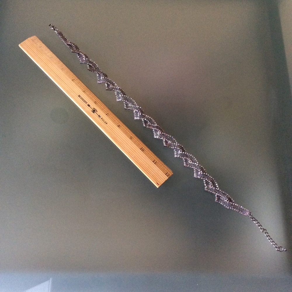 Nwot Dazzling Statement Necklace - image 4