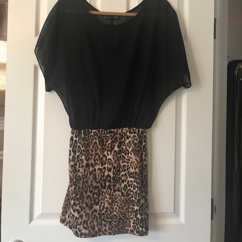 Cute dress for a night out with the girls