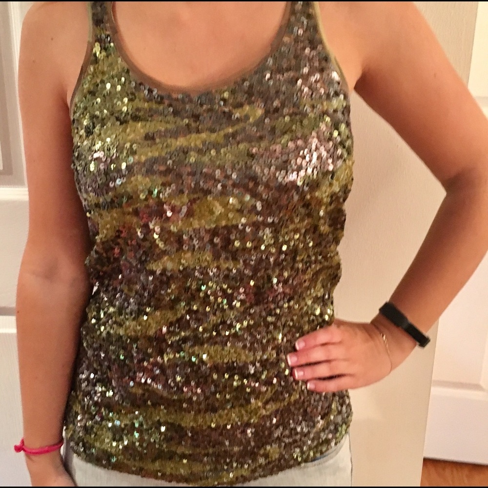 Lucky sequin top