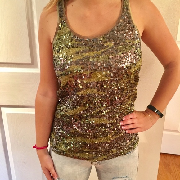 Lucky sequin top - Picture 2 of 4