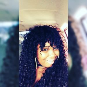 Meet your Posher, Tiffany