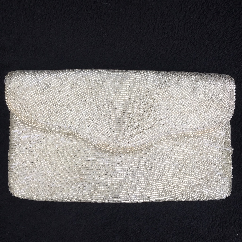 💎Mika Silver Beaded Clutch Satin Strap. - Picture 2 of 6