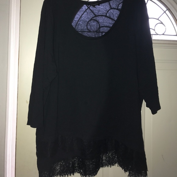 Black plus size shirt😂 - Picture 1 of 6