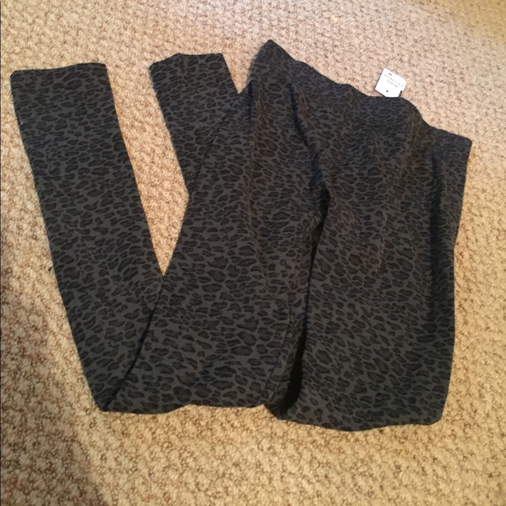 Cheetah leggings