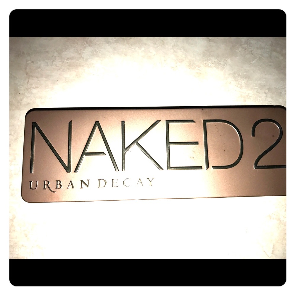 Naked 2 urban decay palette
