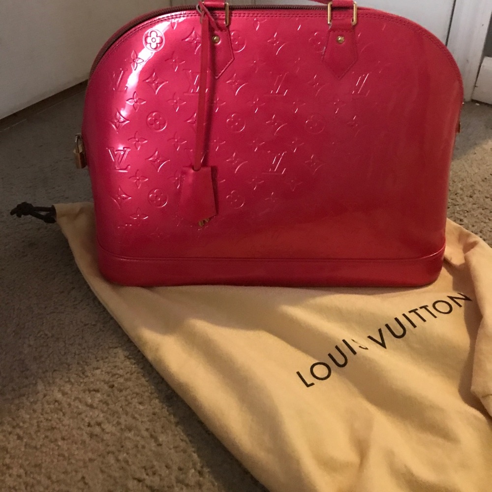 BIG SALE TODAY ONLY authentic Louis Vuitton Vernis