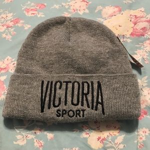 Victoria sport knit hat