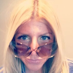 Meet your Posher, Kerri