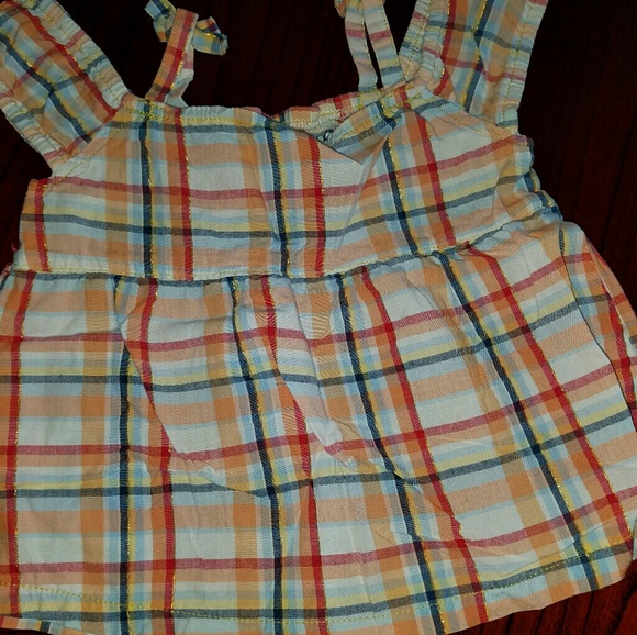 ****SOLD**** Cute multi color top - Picture 4 of 4