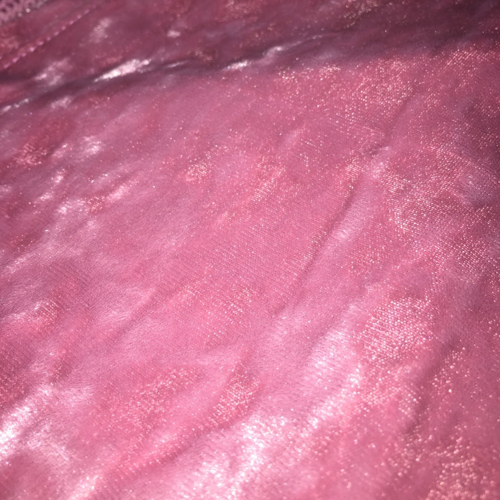 Velvet Vest - Picture 2 of 3