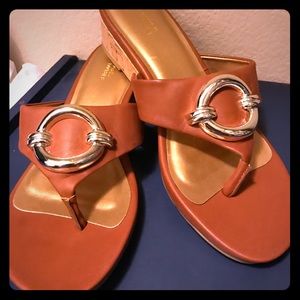 Mootsies tootsies sandals