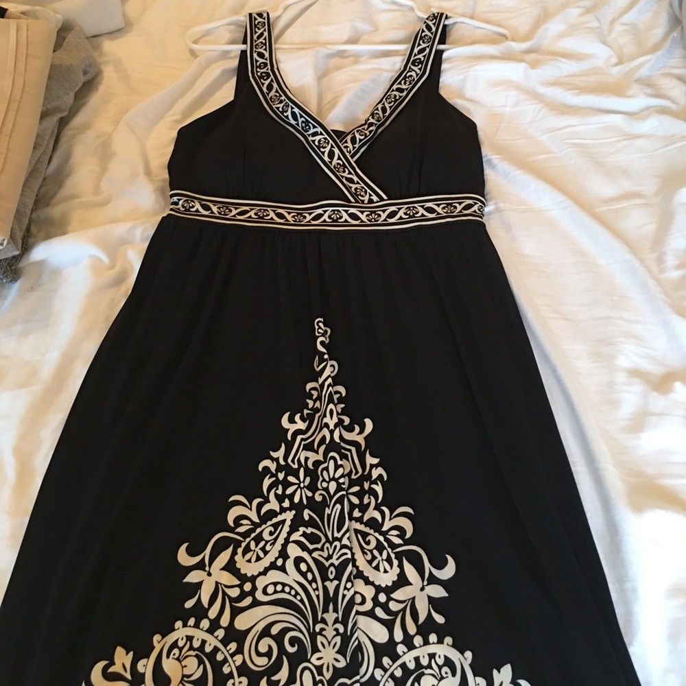 NWT Black and white dress