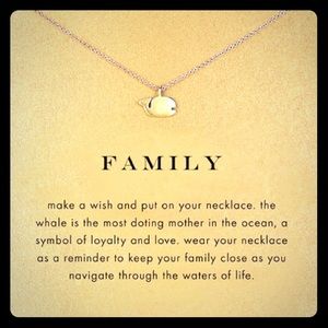 🐳 Whale Pendant Necklace