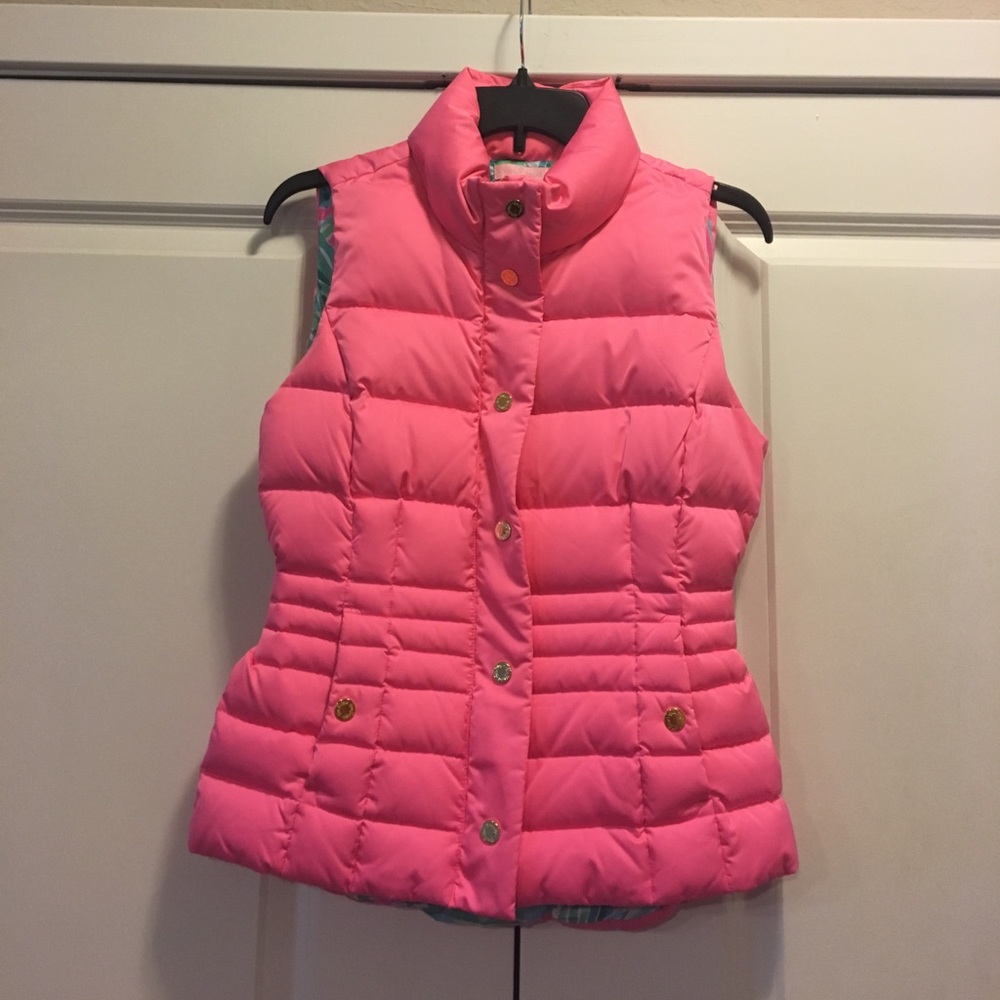 Lilly Pulitzer Isabelle Vest in Flamingo Pink.