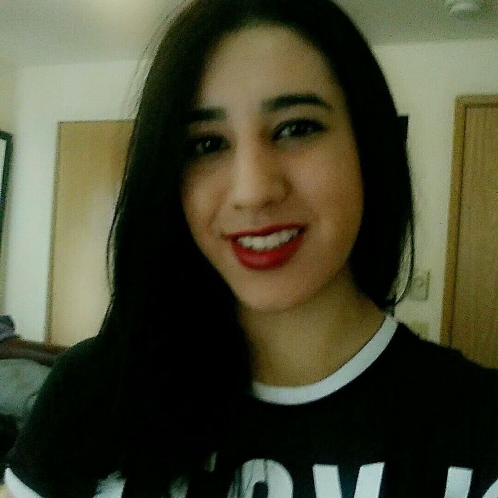 Meet your Posher, Maybelin