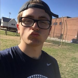 Meet your Posher, Brandon