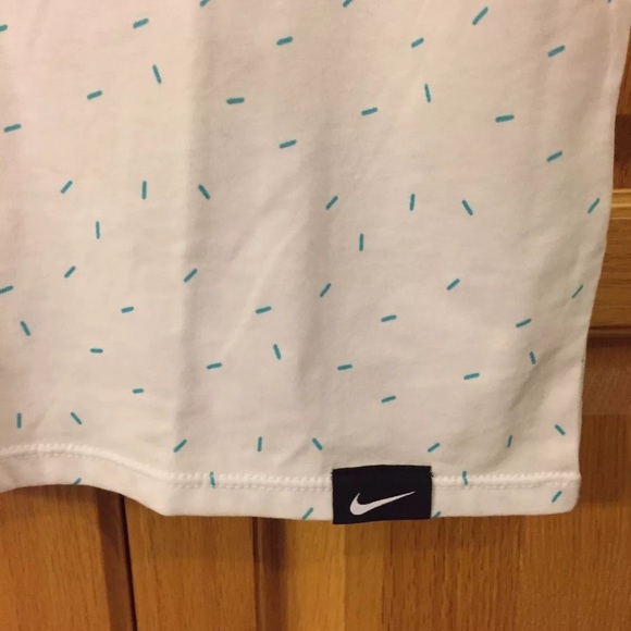 Rare Nike Uptempo Men's T-Shirt Dri-Fit XL/L - Picture 4 of 5