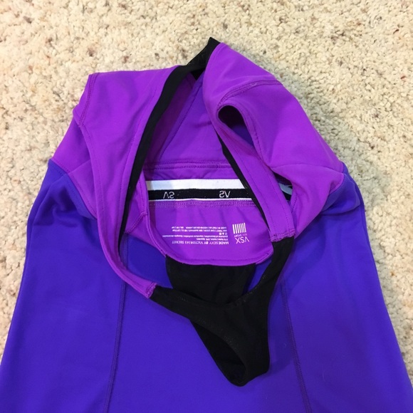 great cond VSX Workout tank top - Picture 8 of 8