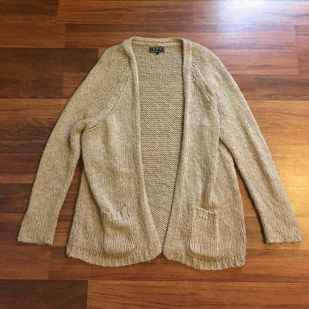 Cream/Off-White Cardigan